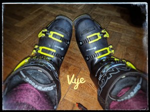 Nesting my Feet into Ski Boots